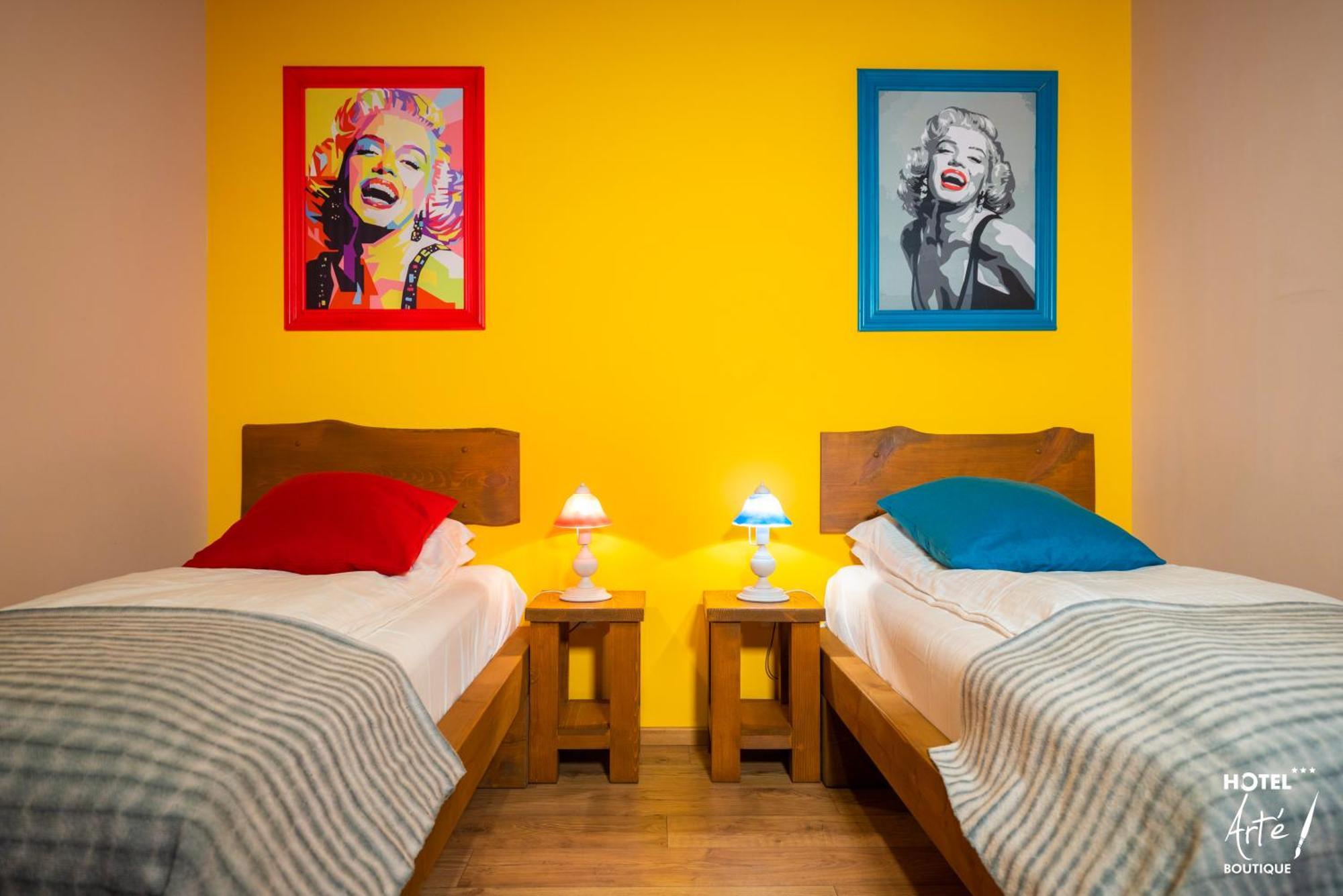 Art'E Boutique Rooms BaileTusnad Zewnętrze zdjęcie