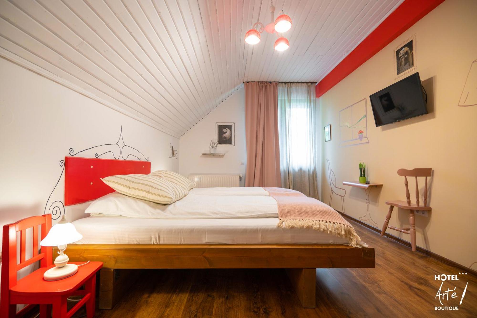 Art'E Boutique Rooms BaileTusnad Zewnętrze zdjęcie